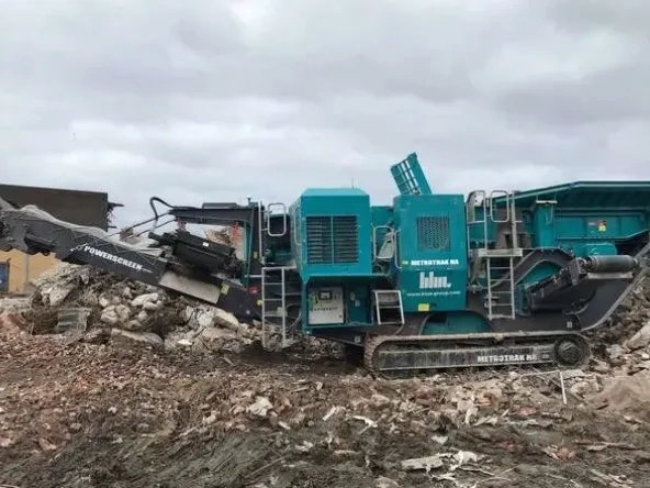 powerscreen_metrotrak_crusher (2).webp